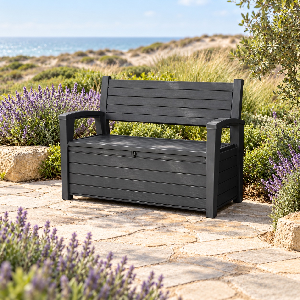 Keter Otter · Storage bench
